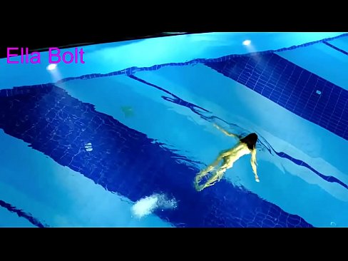 ❤️ Nu mă pot opri din privit, tânără blondă surprinsă înotând goală în piscina stațiunii ELLA BOLT ❤❌  at porn ro.osagoassist.ru ❤